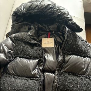 Moncler Kids Black Glossy & Textured Puffer Jacket